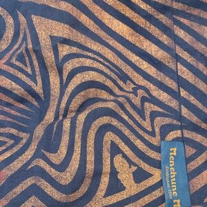 Menehune Mac- made in Hawaii tote. Great yoga bag- fits my mat and clothing-